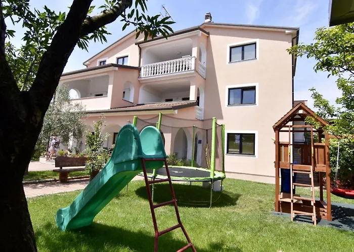Daire Danica 6-2 By Interhome *