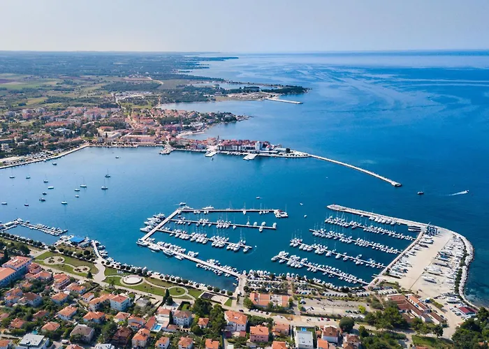 Danica 6-2 By Interhome *