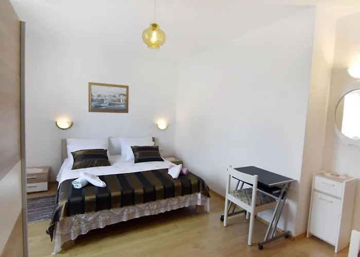 Danica 6-2 By Interhome Appartement Umag