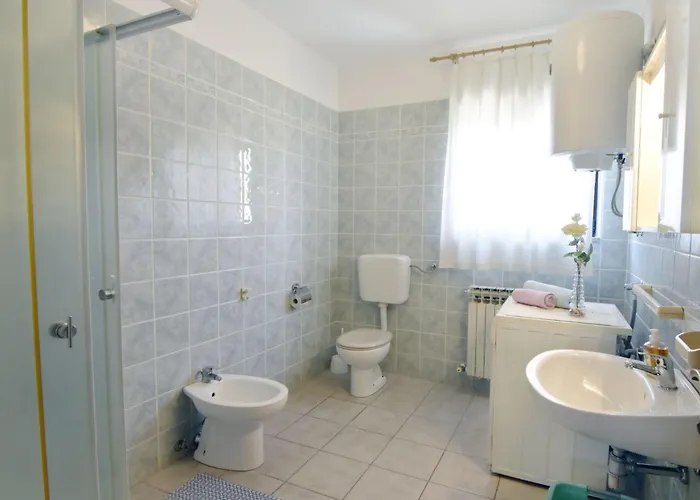 Danica 6-2 By Interhome